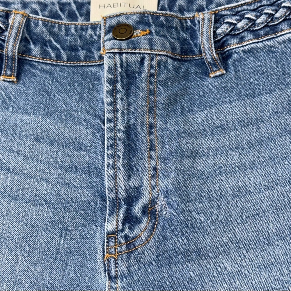 Habitual Easton Wide Leg High Rise Crop Jeans Size 8/29 braid - Picture 7 of 12
